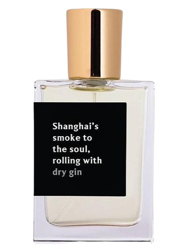 Shanghai's smoke to the soul, rolling with DRY GIN by Proad