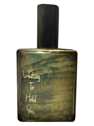 Waiting to Hold You by Phronema Perfumes