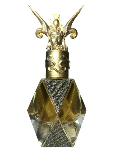 Şahmaran by Hazar Canal