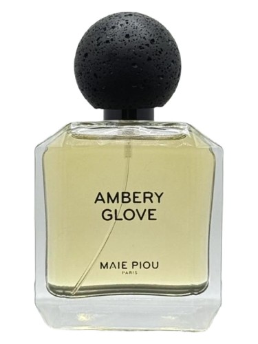 Ambery Glove by Maie Piou