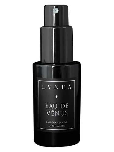 Eau de Vénus by Lvnea