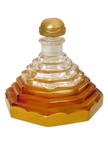 La Pyramide by Richard Hudnut