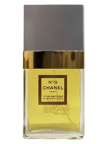 Chanel N°19 Voile Parfumé by Chanel