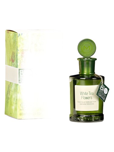 White Tea Flowers by Monotheme Venezia