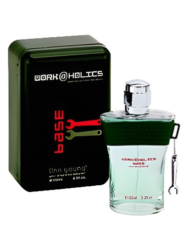 Work@holic Base Man by Linn Young