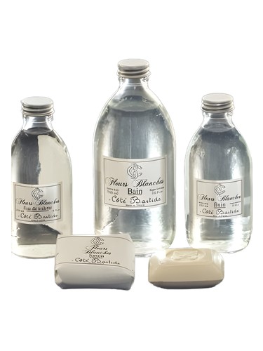 White Flowers by Bastide Aix en Provence