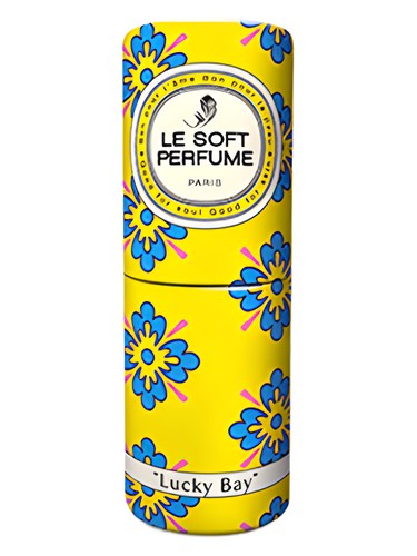 Lucky Bay by Sabe Masson