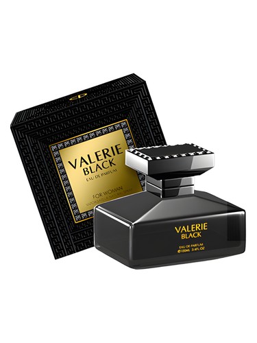 Valerie Black by Estiara