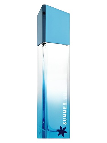 Very Irresistible Givenchy Summer Cocktail