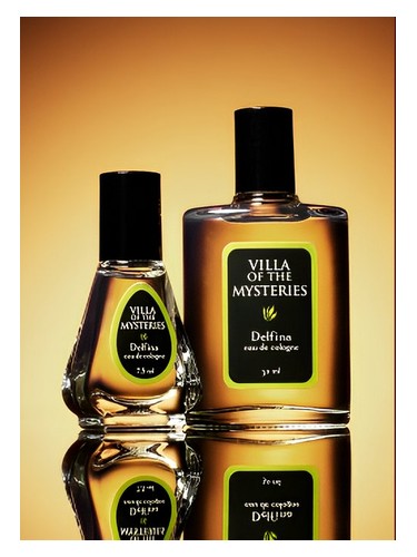 Delfina by Villa of the Mysteries