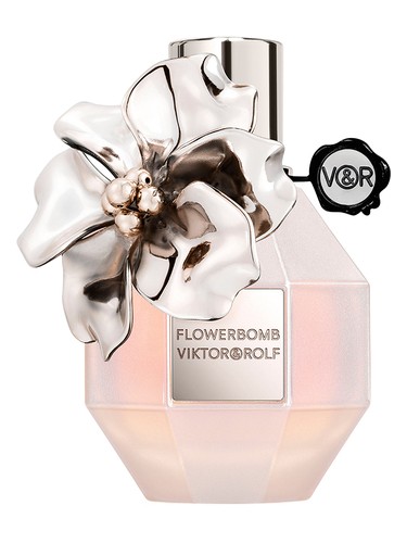 Flowerbomb Pearl Pink Limited Edition Viktor&Rolf perfume by Viktor Rolf