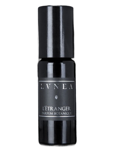 L'Étranger by Lvnea
