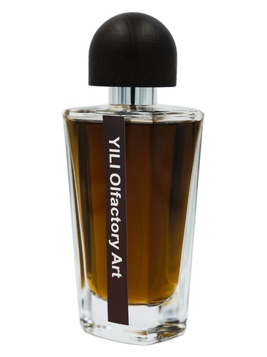 Witch 巫女 by Yili Olfactory Art