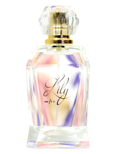 Lily Mon 1er by Liliana Deschamps