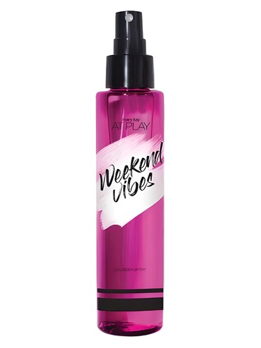 Weekend Vibes by Mary Kay