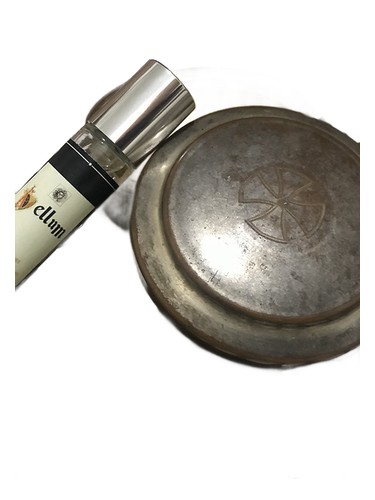 Vellum by Ricardo Ramos Perfumes de Autor