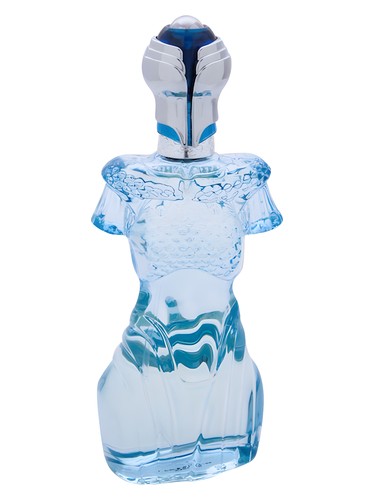 Lella by Michael Cromer