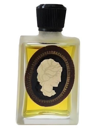 Kameja (Камея) by Dzintars