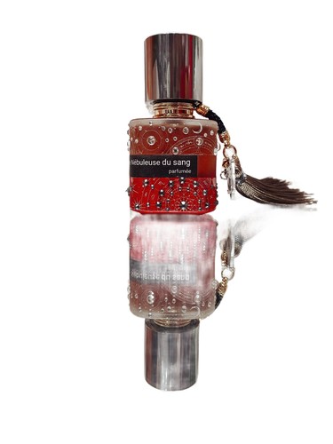 Nébuleuse du sang Chouette Vierge Parfumée perfume by Chouette Vierge Parfumee