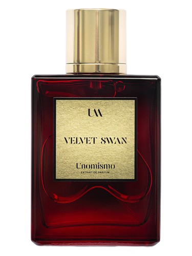 Velvet Swan by Unomismo
