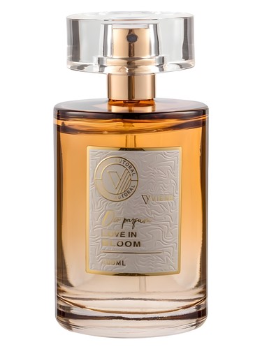 Love In Bloom by VIENS