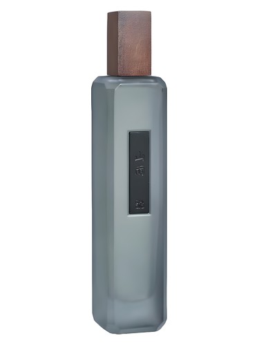 Mountain Rain by Chiqio