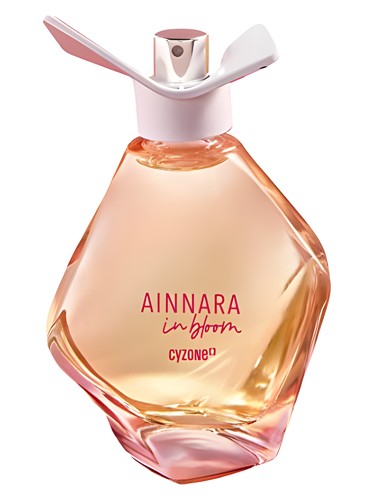 Ainnara In Bloom by Cyzone